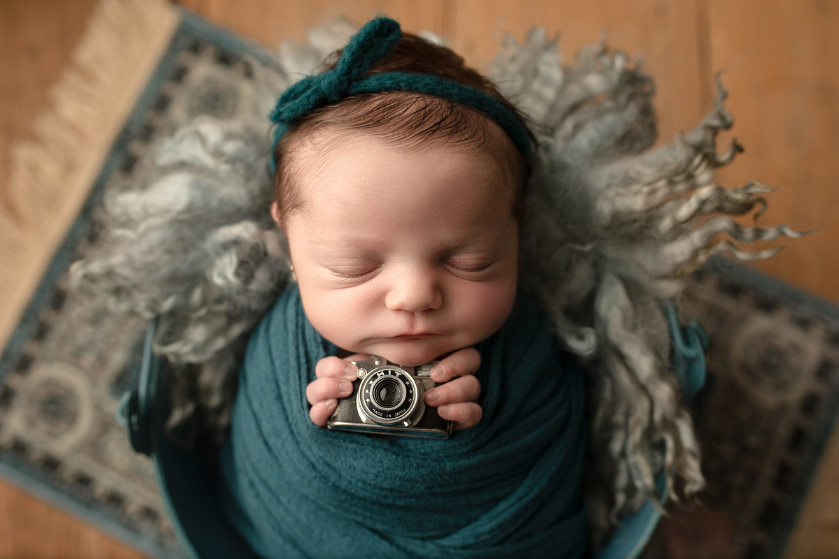 ensaionewborncuritiba,newborncuritiba,fotosderecemnascido,recemnascidoscuritba,fotografanewborncuritba,booknewborncuritiba,fotografanewborn,newborn,tainaportofotografia,tainaportofotografianewborn