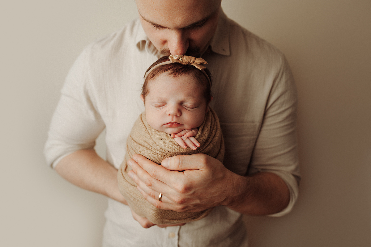 ensaionewborncuritiba,newborncuritiba,fotosderecemnascido,recemnascidoscuritba,fotografanewborncuritba,booknewborncuritiba,fotografanewborn,newborn,tainaportofotografia,tainaportofotografianewborn