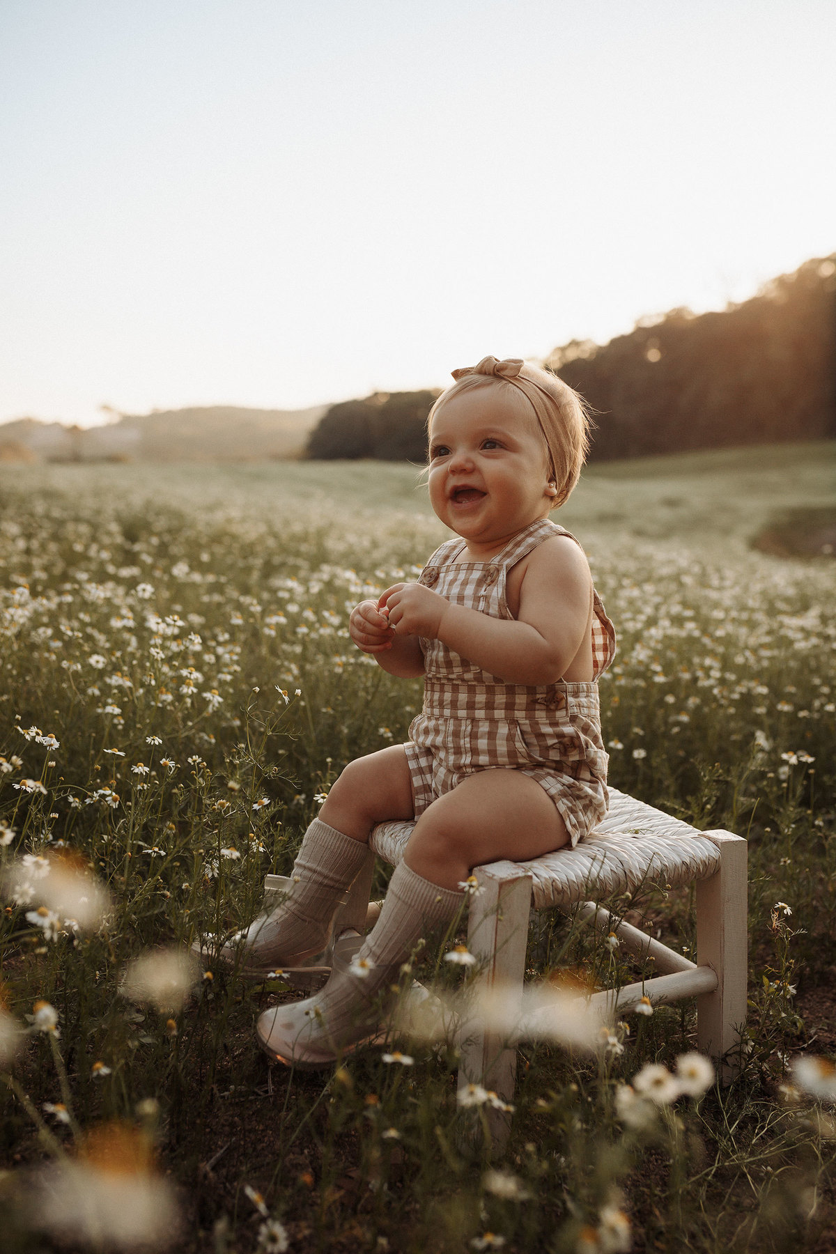 ensaioinfantil-tainaportofotografia-ensaioplantaçãodecamolila-plantação-ensaioexterno-ensaiofotograficoinfantil-fotosdebebescuritiba-ensaioinfantilcuritiba