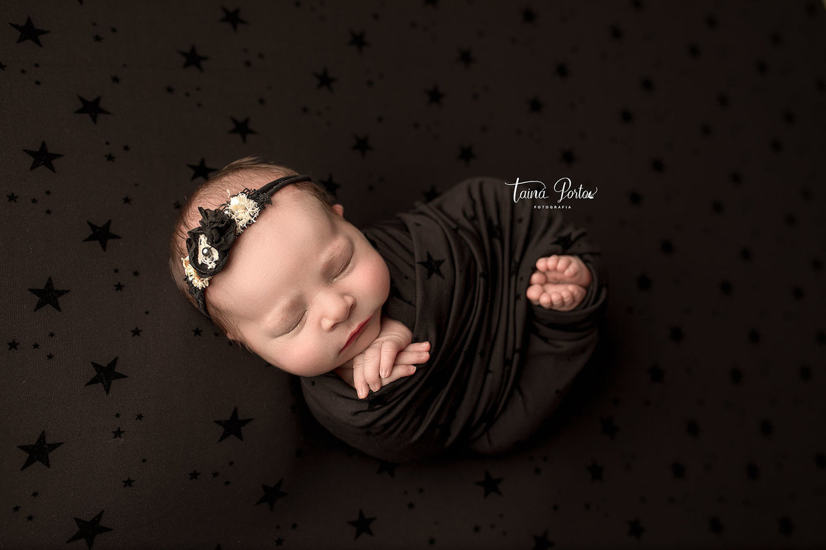 ensaionewborncuritiba,newborncuritiba,fotosderecemnascido,recemnascidoscuritba,fotografanewborncuritba,booknewborncuritiba,fotografanewborn,newborn,tainaportofotografia,tainaportofotografianewborn