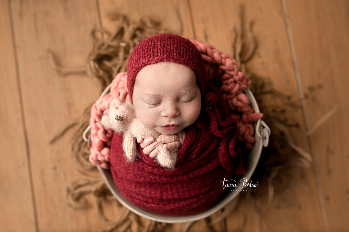 ensaionewborncuritiba,newborncuritiba,fotosderecemnascido,recemnascidoscuritba,fotografanewborncuritba,booknewborncuritiba,fotografanewborn,newborn,tainaportofotografia,tainaportofotografianewborn