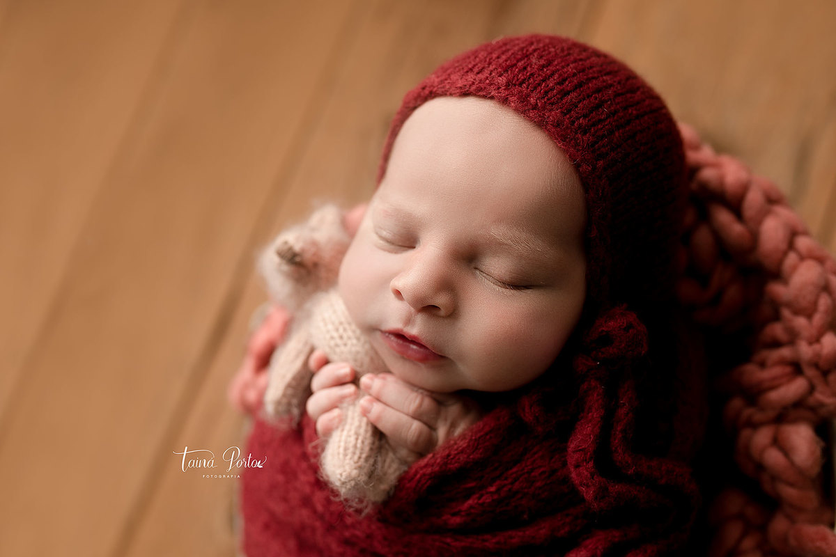 ensaionewborncuritiba,newborncuritiba,fotosderecemnascido,recemnascidoscuritba,fotografanewborncuritba,booknewborncuritiba,fotografanewborn,newborn,tainaportofotografia,tainaportofotografianewborn