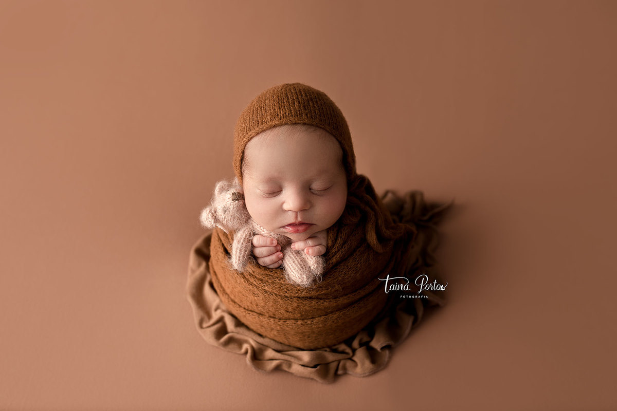 ensaionewborncuritiba,newborncuritiba,fotosderecemnascido,recemnascidoscuritba,fotografanewborncuritba,booknewborncuritiba,fotografanewborn,newborn,tainaportofotografia,tainaportofotografianewborn