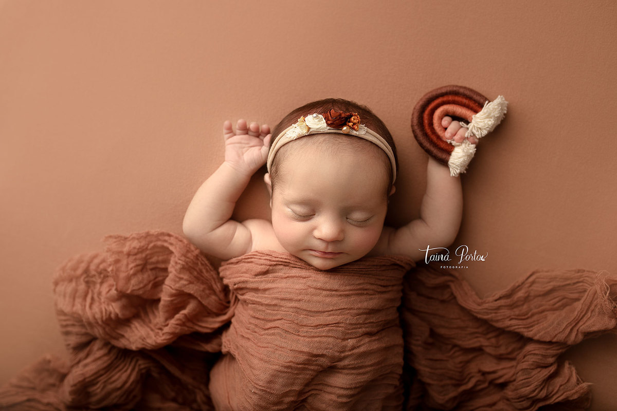 ensaionewborncuritiba,newborncuritiba,fotosderecemnascido,recemnascidoscuritba,fotografanewborncuritba,booknewborncuritiba,fotografanewborn,newborn,tainaportofotografia,tainaportofotografianewborn