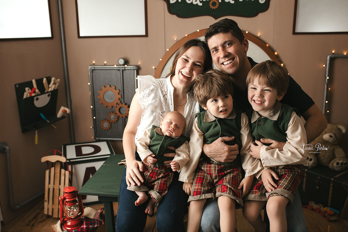 ensaiodenatalcuritiba,fotosdenatal,booknatal,fotosdenatal,natalcuritiba,natalcuritiba,fotosdenatalcuritiba,ensaioinfantilcuritiba,natal,fotosdenatalinfantil,estudiofotografico,natal