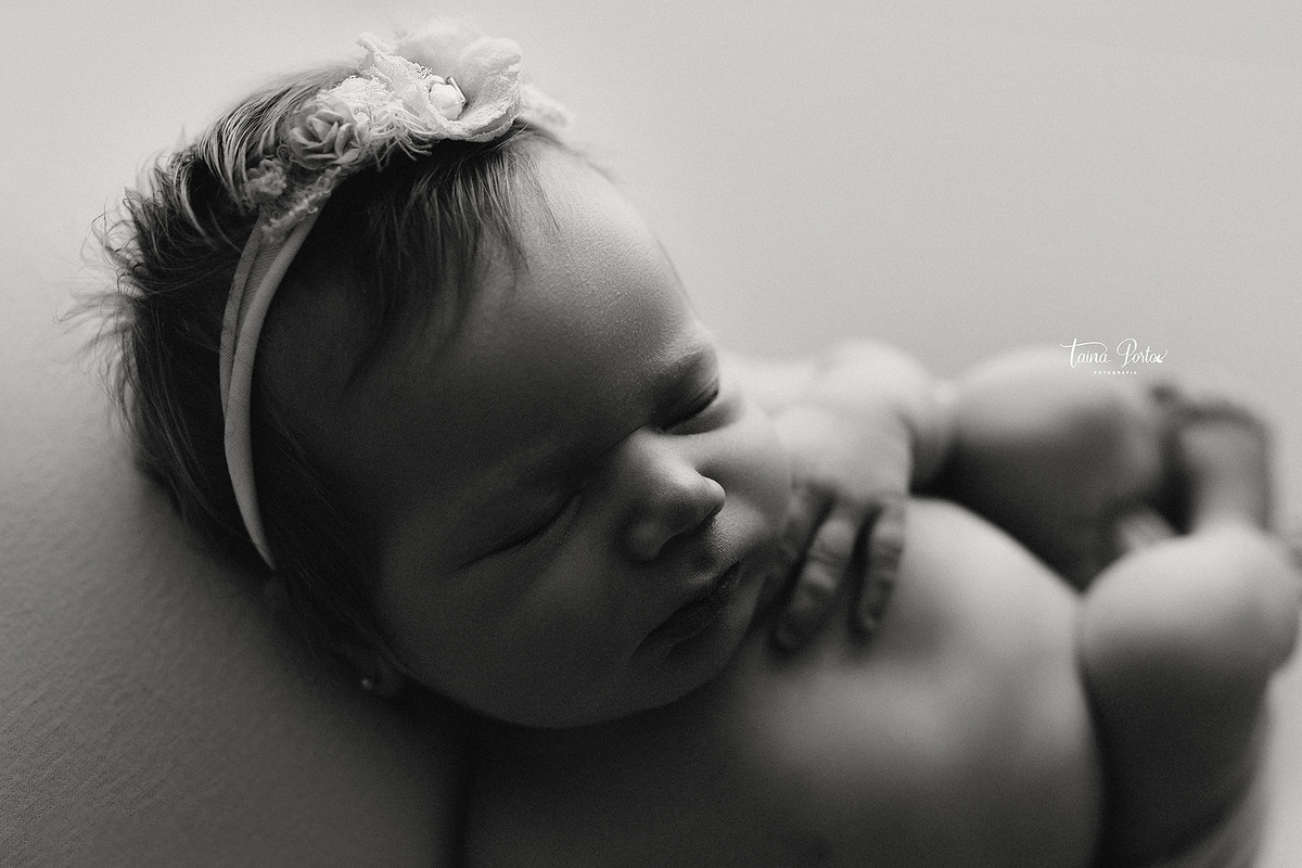 ensaionewborncuritiba,newborncuritiba,fotosderecemnascido,recemnascidoscuritba,fotografanewborncuritba,booknewborncuritiba,fotografanewborn,newborn,tainaportofotografia,tainaportofotografianewborn