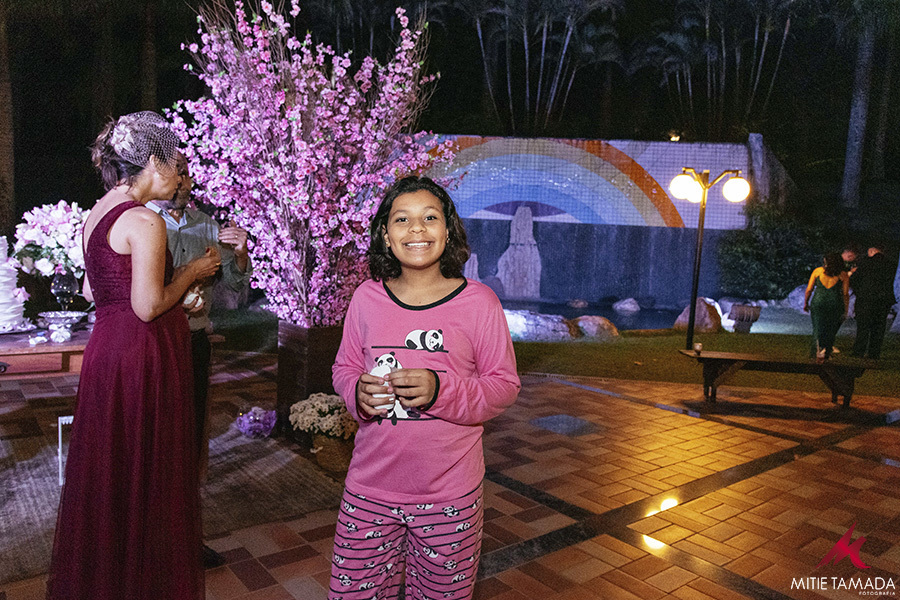 Pijaminha, pq já tá na hora de criança dormir... Todos nós na verdade kkk