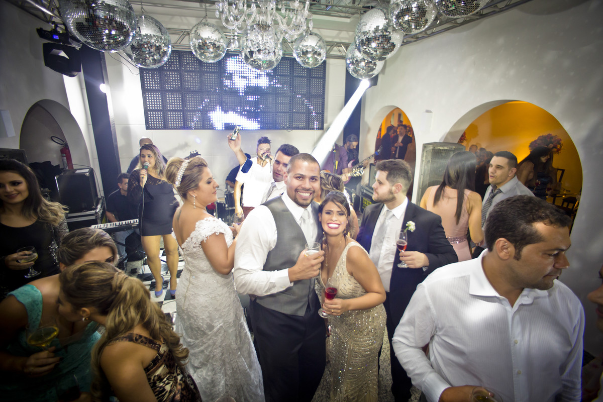 #fotografocasamentos #felipesaldanha #felipesaldanhafotografia #fotografobh #fotografobelohorizonte #fotografomg #trashthedress #ensaiocasal #savethedate #fotografocasamentos #chateubelvedere