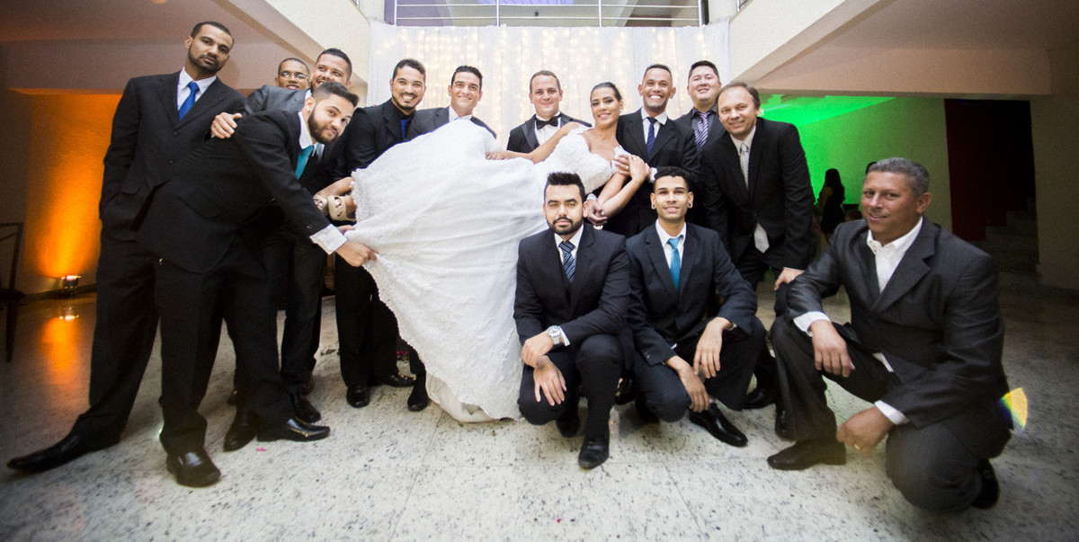 #fotografocasamentos #felipesaldanha #felipesaldanhafotografia #fotografobh #fotografobelohorizonte #fotografomg #trashthedress #ensaiocasal #savethedate #fotografocasamentos #diadenoiva