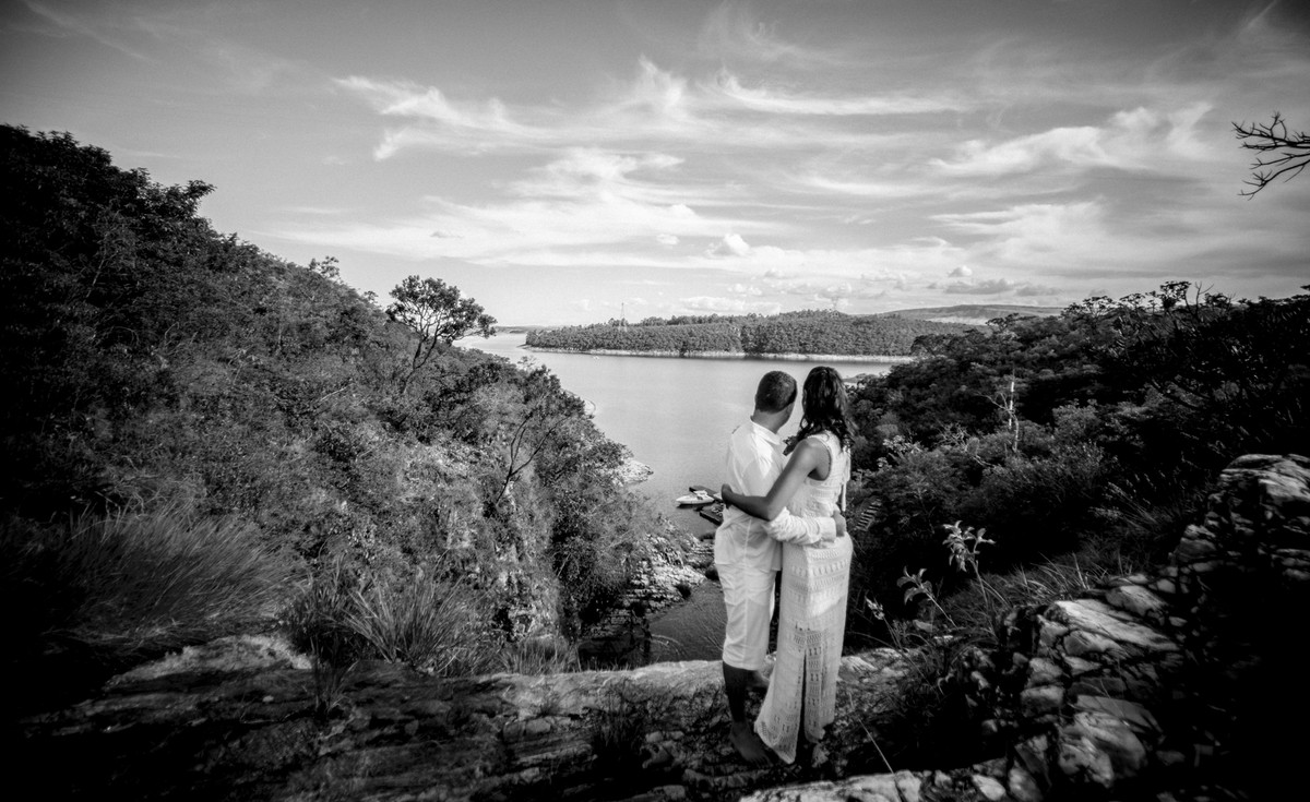 #capitolio #felipesaldanha #felipesaldanhafotografia #fotografobh #fotografobelohorizonte #fotografomg #trashthedress #ensaiocasal #savethedate #fotografocasamentos #escarpasdolago