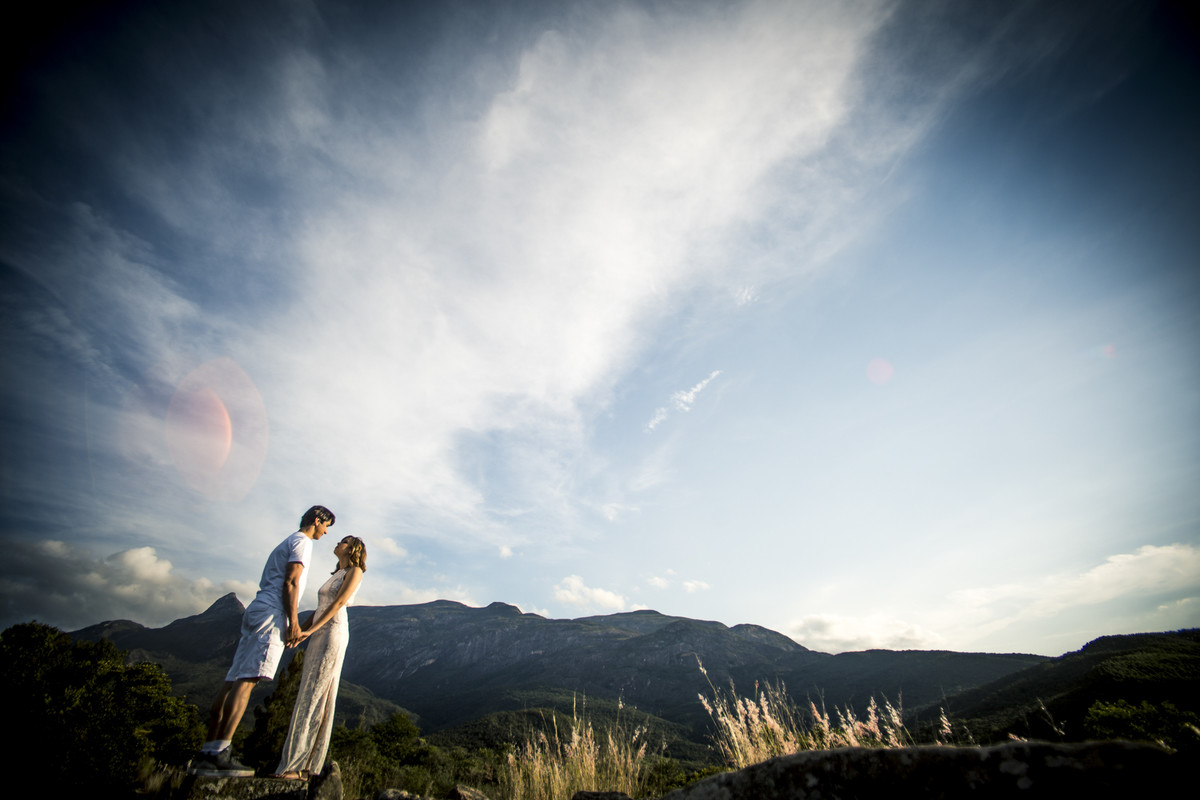 #fotografiacasamento #felipesaldanha #felipesaldanhafotografia #fotografobh #fotografobelohorizonte #fotografomg #trashthedress #ensaiocasal #savethedate #fotografocasamentos #diadenoiva