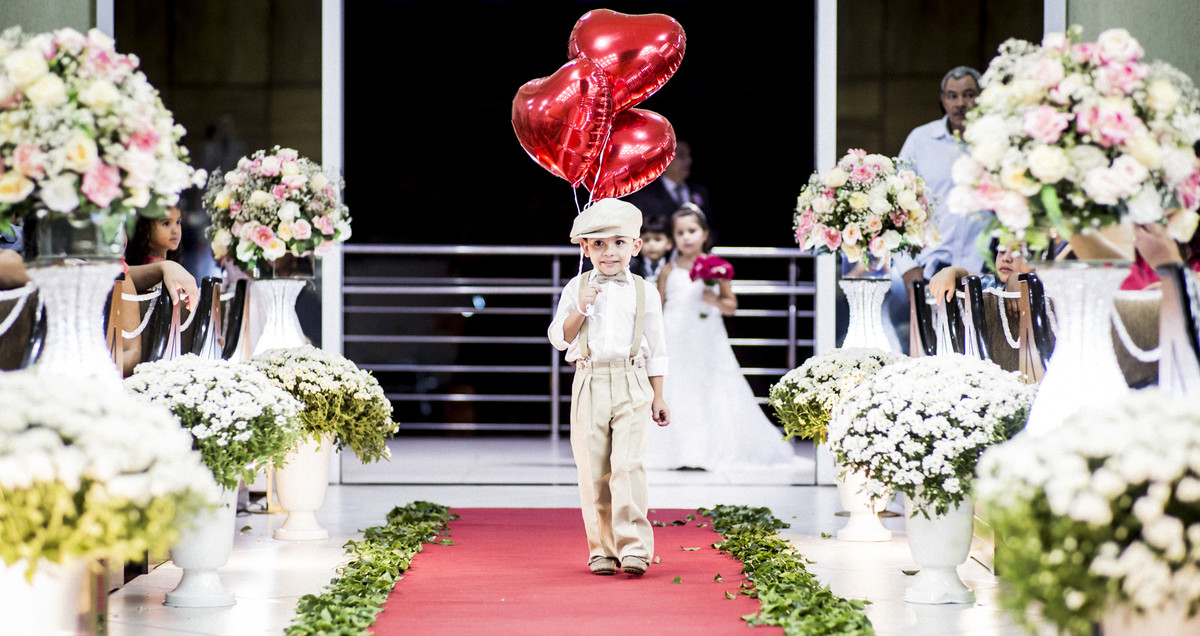 #fotografiacasamento #felipesaldanha #felipesaldanhafotografia #fotografobh #fotografobelohorizonte #fotografomg #trashthedress #ensaiocasal #savethedate #fotografocasamentos #diadenoiva