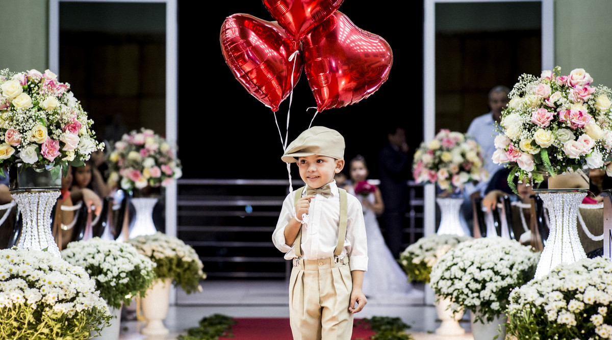 #fotografiacasamento #felipesaldanha #felipesaldanhafotografia #fotografobh #fotografobelohorizonte #fotografomg #trashthedress #ensaiocasal #savethedate #fotografocasamentos #diadenoiva