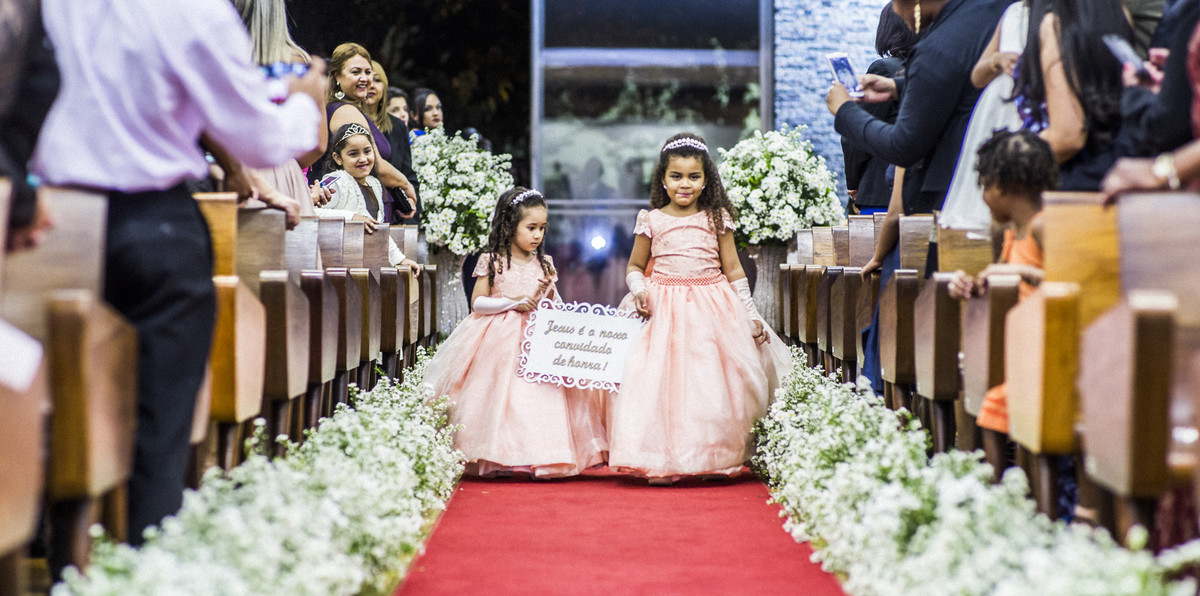 #fotografiacasamento #felipesaldanha #felipesaldanhafotografia #fotografobh #fotografobelohorizonte #fotografomg #trashthedress #ensaiocasal #savethedate #fotografocasamentos #diadenoiva