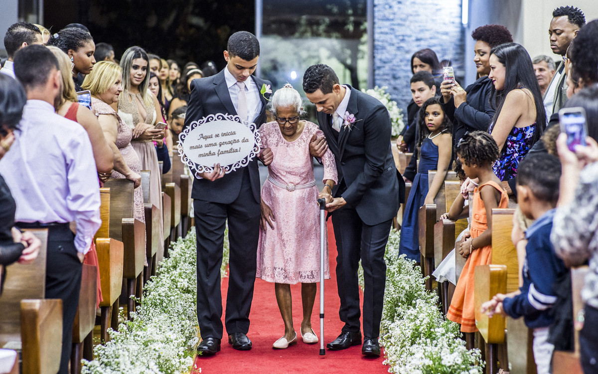 #fotografiacasamento #felipesaldanha #felipesaldanhafotografia #fotografobh #fotografobelohorizonte #fotografomg #trashthedress #ensaiocasal #savethedate #fotografocasamentos #diadenoiva