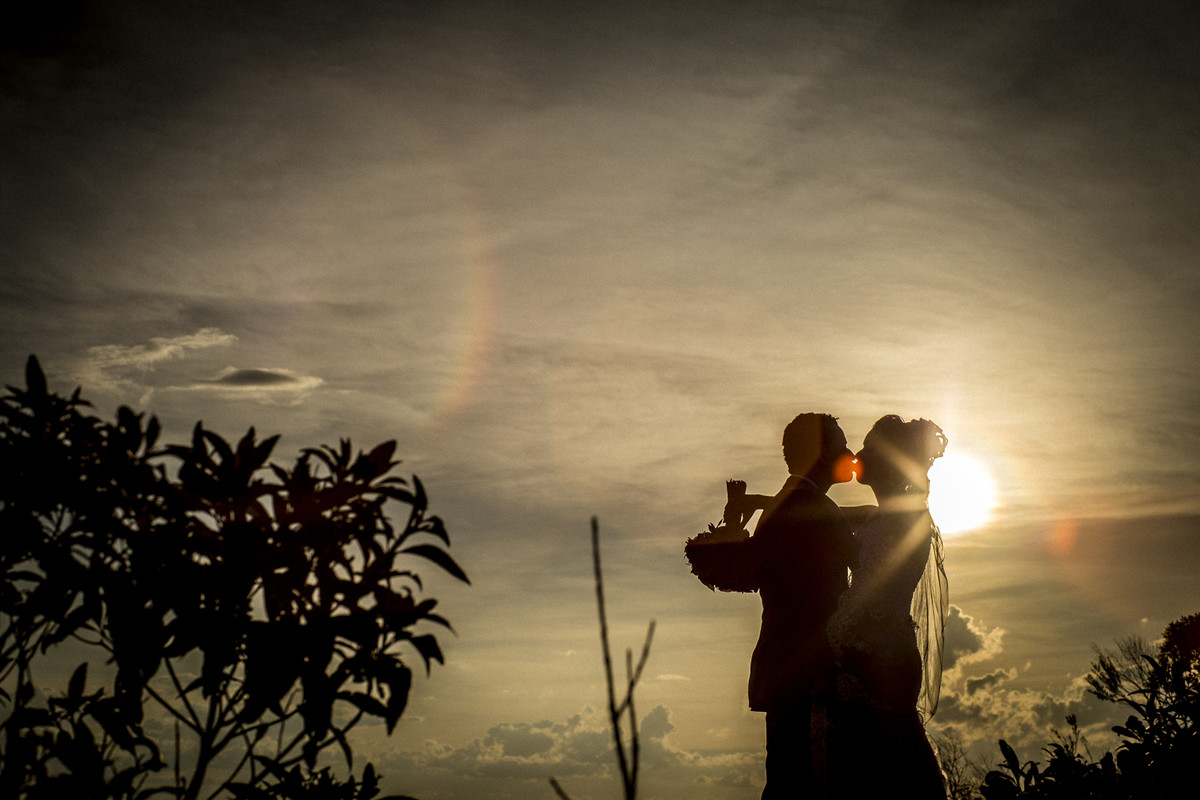#fotografiacasamento #felipesaldanha #felipesaldanhafotografia #fotografobh #fotografobelohorizonte #fotografomg #trashthedress #ensaiocasal #savethedate #fotografocasamentos #fotofimdetarde