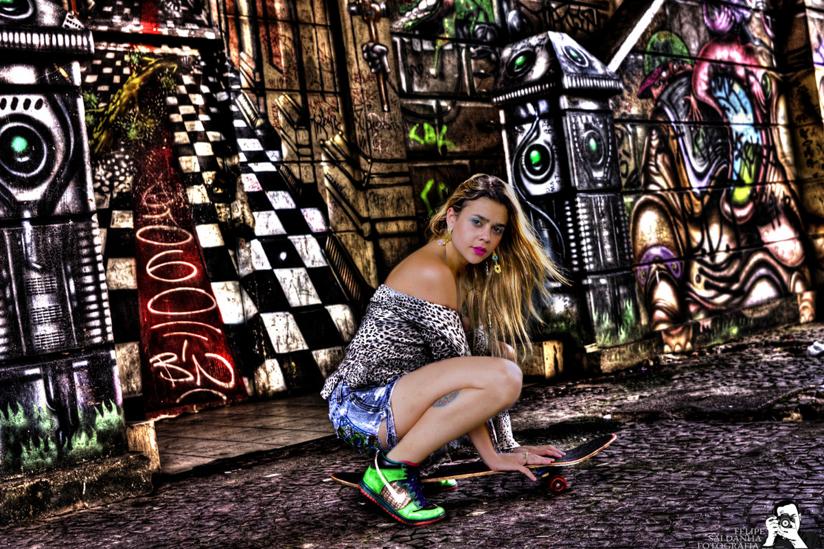 #felipesaldanha #felipesaldanhafotografia #fotografobh #fotografobelohorizonte #fotografomg #ensaiocolorido #ensaiosensual #ensaiofotografico #ensaiogarota #fotolinda #ensaiomenina