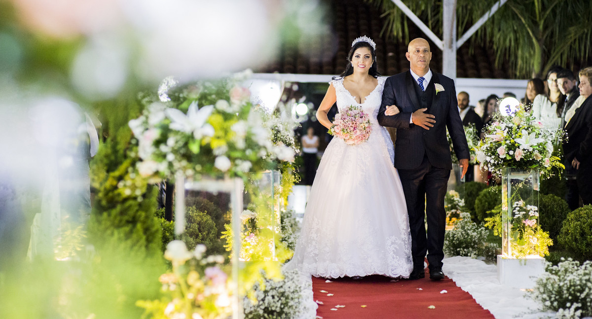 #fotografiacasamento #felipesaldanha #felipesaldanhafotografia #fotografobh #fotografobelohorizonte #fotografomg #diadenoiva #ensaiocasal #savethedate #fotografocasamentos #fotolinda #amor