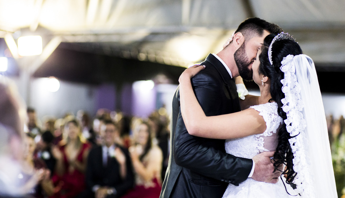 #fotografiacasamento #felipesaldanha #felipesaldanhafotografia #fotografobh #fotografobelohorizonte #fotografomg #diadenoiva #ensaiocasal #savethedate #fotografocasamentos #fotolinda #amor