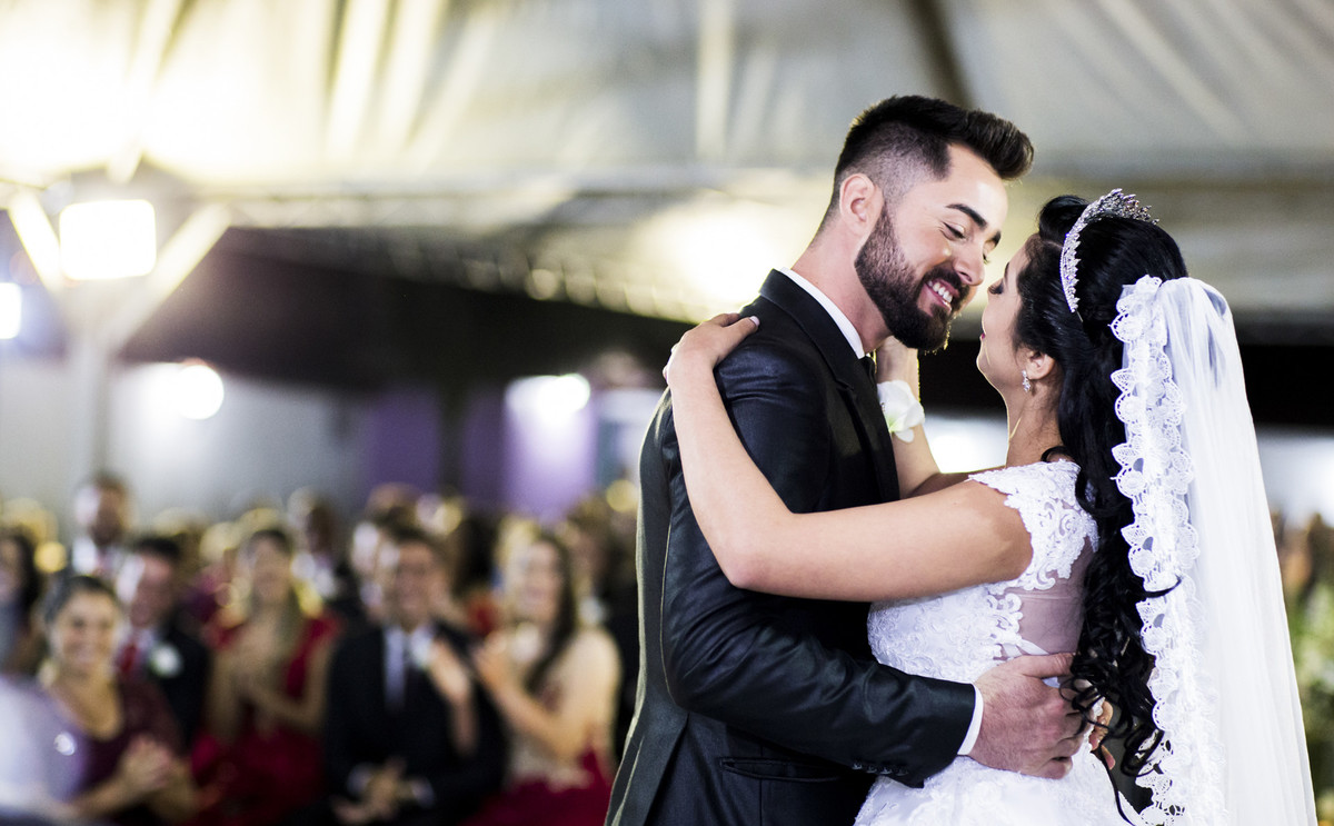 #fotografiacasamento #felipesaldanha #felipesaldanhafotografia #fotografobh #fotografobelohorizonte #fotografomg #diadenoiva #ensaiocasal #savethedate #fotografocasamentos #fotolinda #amor