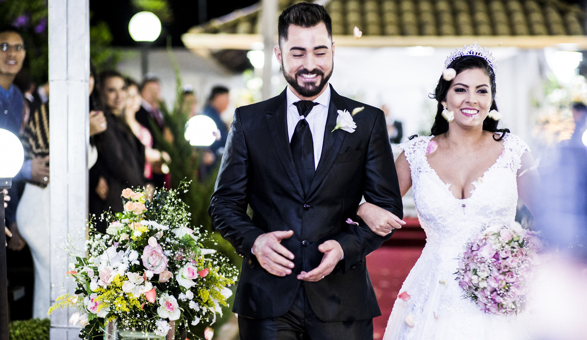 #fotografiacasamento #felipesaldanha #felipesaldanhafotografia #fotografobh #fotografobelohorizonte #fotografomg #diadenoiva #ensaiocasal #savethedate #fotografocasamentos #fotolinda #amor