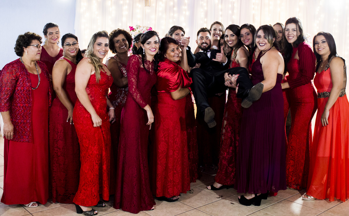 #fotografiacasamento #felipesaldanha #felipesaldanhafotografia #fotografobh #fotografobelohorizonte #fotografomg #diadenoiva #ensaiocasal #savethedate #fotografocasamentos #fotolinda #amor