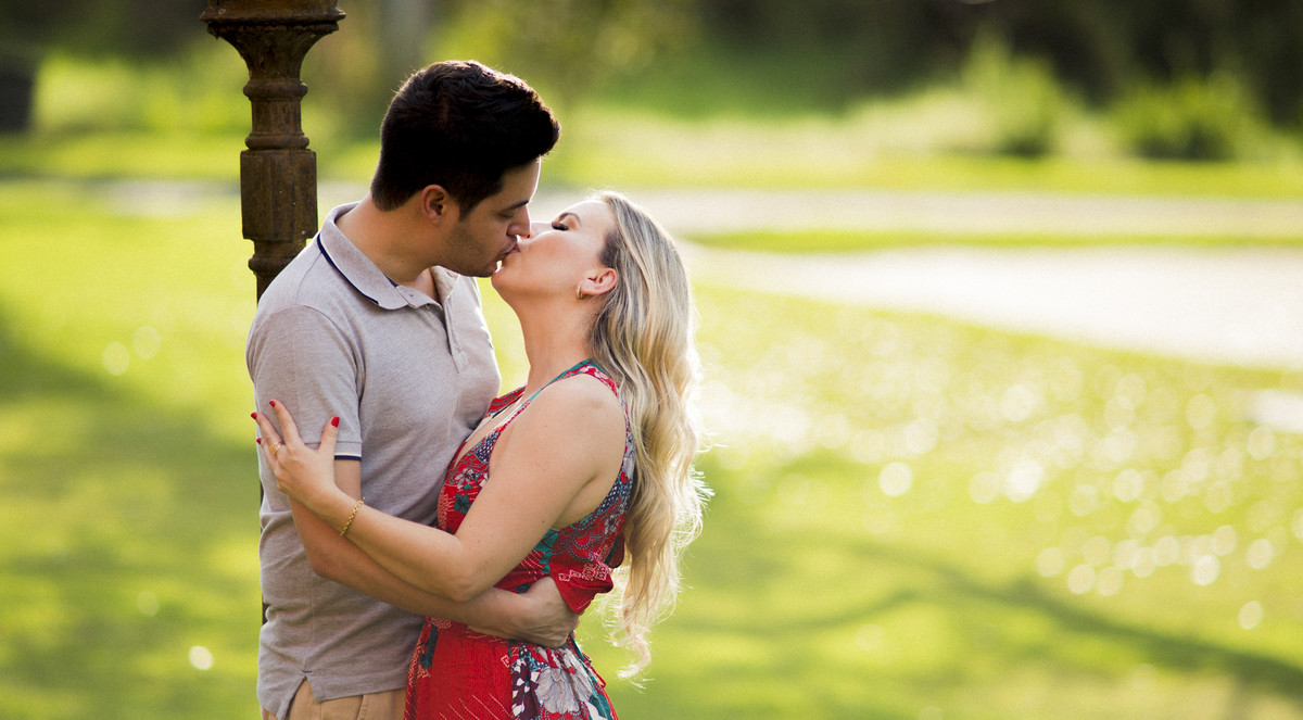 #fotografiacasamento #felipesaldanha #felipesaldanhafotografia #fotografobh #fotografobelohorizonte #fotografomg #valeverde  #ensaiocasal #savethedate #fotografocasamentos #fotolinda #amor