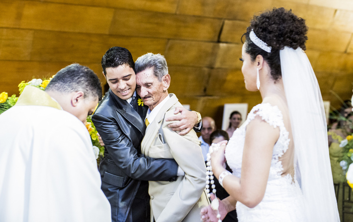 #fotografiacasamento #felipesaldanha #felipesaldanhafotografia #fotografobh #fotografobelohorizonte #fotografomg #ensaioromantico  #ensaiocasal #savethedate #fotografocasamentos #fotolinda #amor