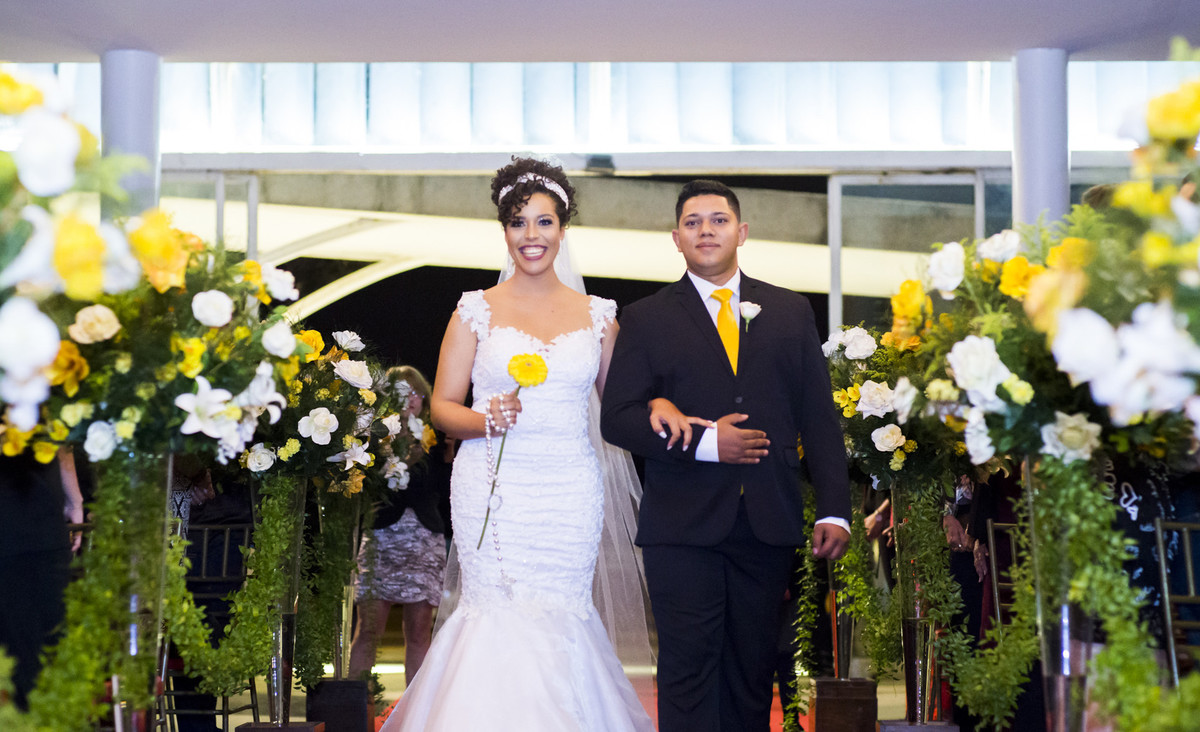 #fotografiacasamento #felipesaldanha #felipesaldanhafotografia #fotografobh #fotografobelohorizonte #fotografomg #ensaioromantico  #ensaiocasal #savethedate #fotografocasamentos #fotolinda #amor