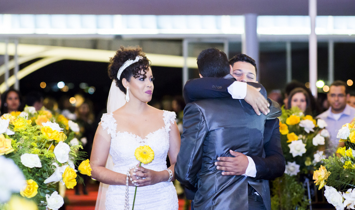 #fotografiacasamento #felipesaldanha #felipesaldanhafotografia #fotografobh #fotografobelohorizonte #fotografomg #ensaioromantico  #ensaiocasal #savethedate #fotografocasamentos #fotolinda #amor