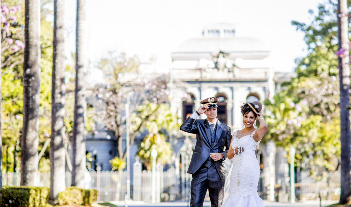 #ensaiopraçaliberdade #felipesaldanha #felipesaldanhafotografia #fotografobh #fotografobelohorizonte #fotografomg #ensaioromantico  #ensaiocasal #savethedate #fotografocasamentos #fotolinda #amor