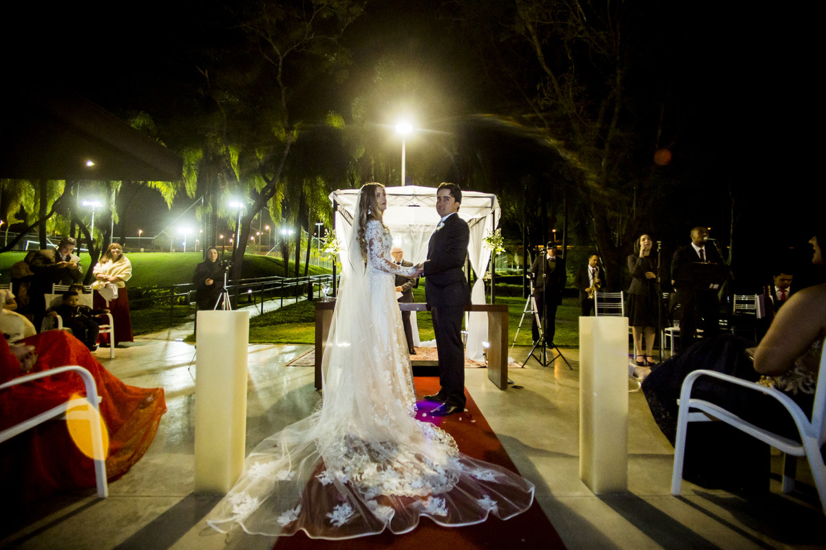 #fotografiacasamentos #felipesaldanha #felipesaldanhafotografia #fotografobh #fotografobelohorizonte #fotografomg #ensaioromantico  #ensaiocasal #savethedate #fotografocasamentos #fotolinda #amor