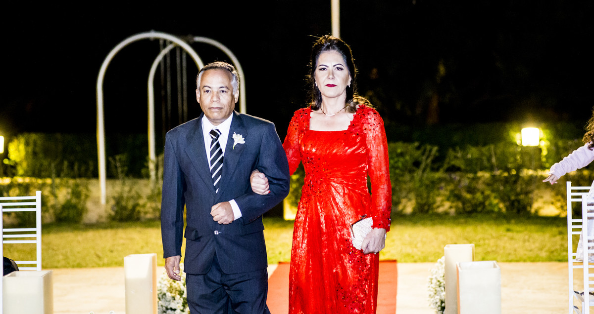 #fotografiacasamentos #felipesaldanha #felipesaldanhafotografia #fotografobh #fotografobelohorizonte #fotografomg #ensaioromantico  #ensaiocasal #savethedate #fotografocasamentos #fotolinda #amor