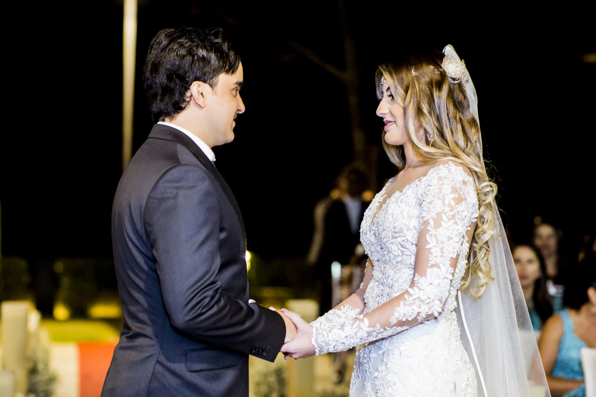 #fotografiacasamentos #felipesaldanha #felipesaldanhafotografia #fotografobh #fotografobelohorizonte #fotografomg #ensaioromantico  #ensaiocasal #savethedate #fotografocasamentos #fotolinda #amor