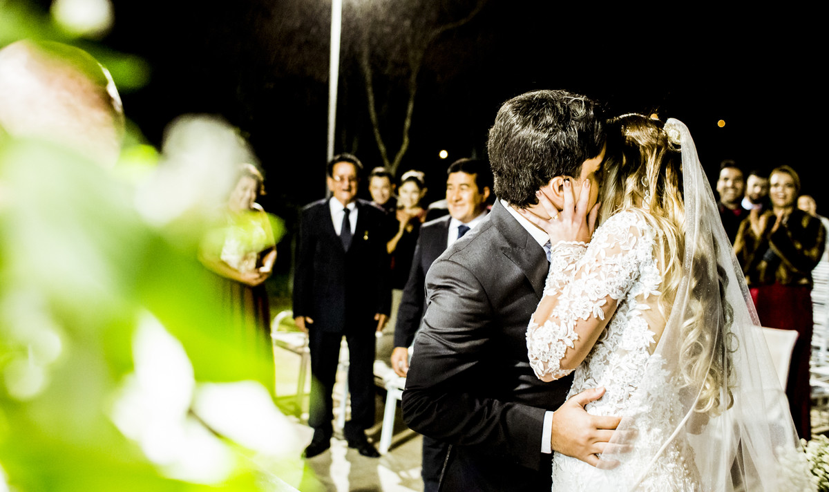 #fotografiacasamentos #felipesaldanha #felipesaldanhafotografia #fotografobh #fotografobelohorizonte #fotografomg #ensaioromantico  #ensaiocasal #savethedate #fotografocasamentos #fotolinda #amor