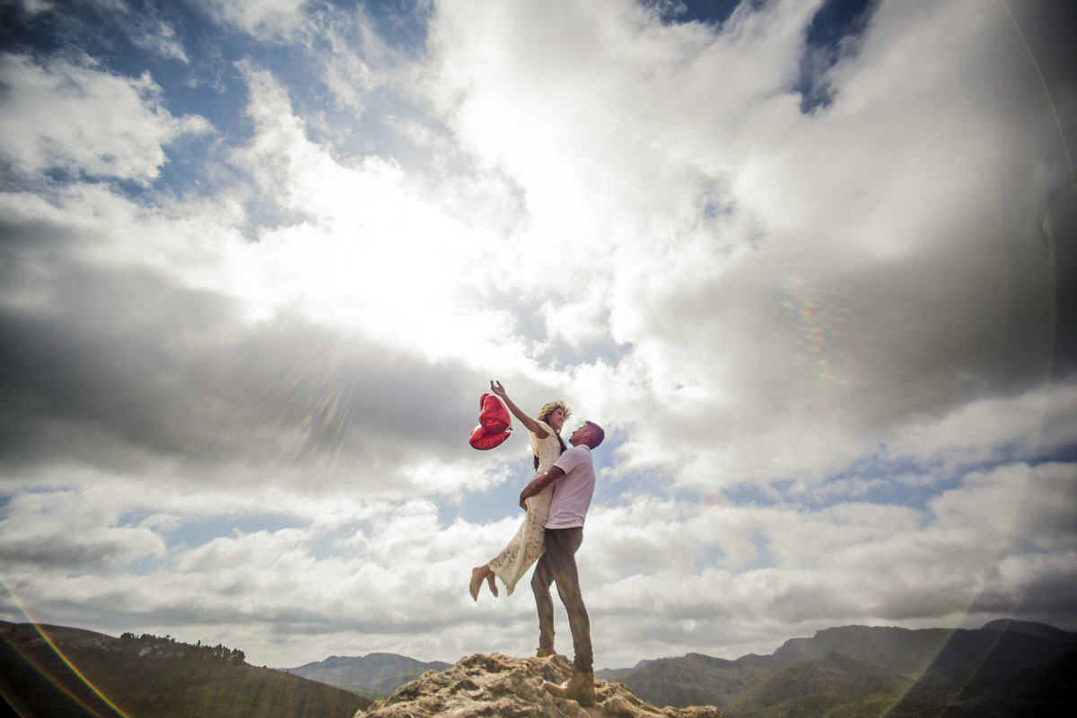 #lavrasnovas #felipesaldanha #felipesaldanhafotografia #ensaionoivos #fotografobh #fotografobelohorizonte #fotografomg #ensaioromantico  #ensaiocasal #savethedate #fotografocasamentos #fotolinda #amor