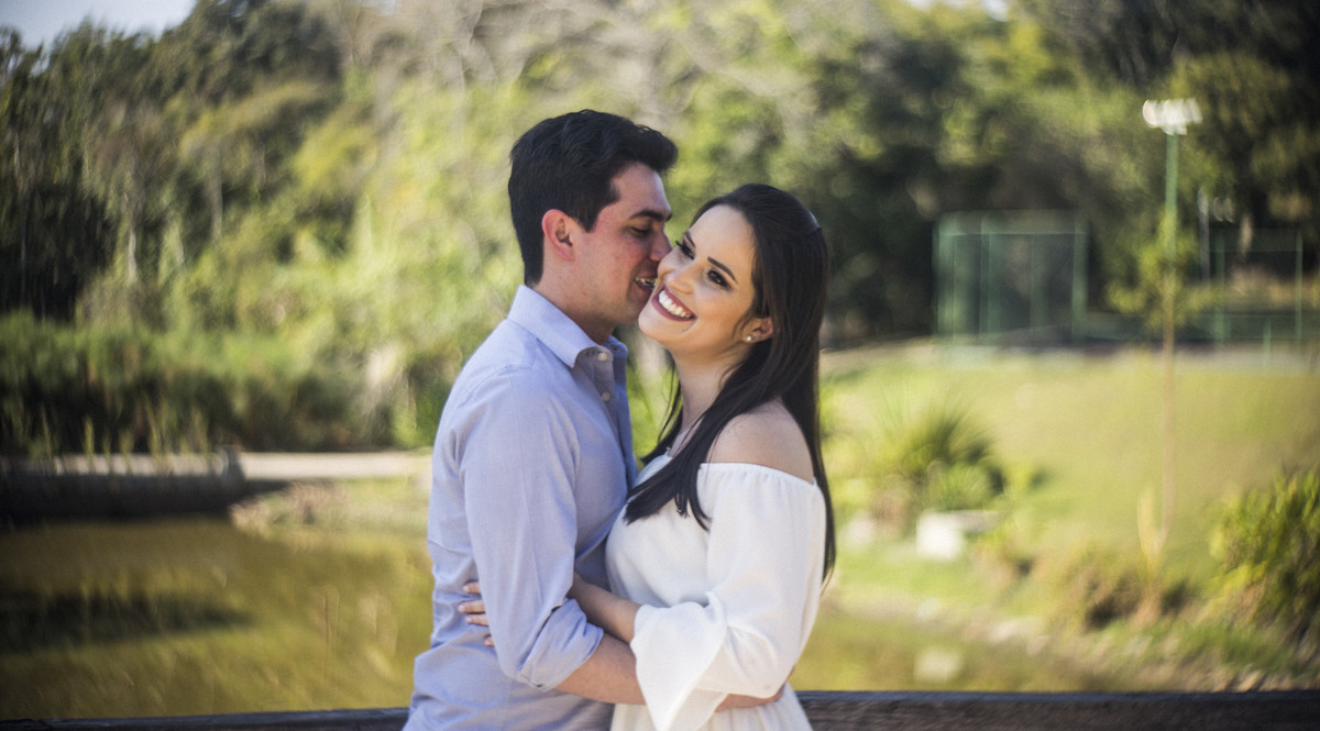 #romance #felipesaldanha #felipesaldanhafotografia #ensaionoivos #fotografobh #fotografobelohorizonte #fotografomg #ensaioromantico  #ensaiocasal #savethedate #fotografocasamentos #fotolinda #amor