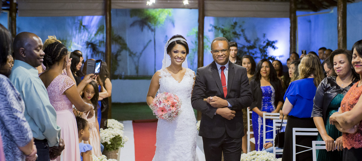 #felipesaldanha #felipesaldanhafotografia #ensaionoivos #fotografobh #fotografobelohorizonte #fotografomg #ensaiotiradentes #fotografobh #ensaiocasal #savethedate #fotografocasamentos #fotolinda #amor