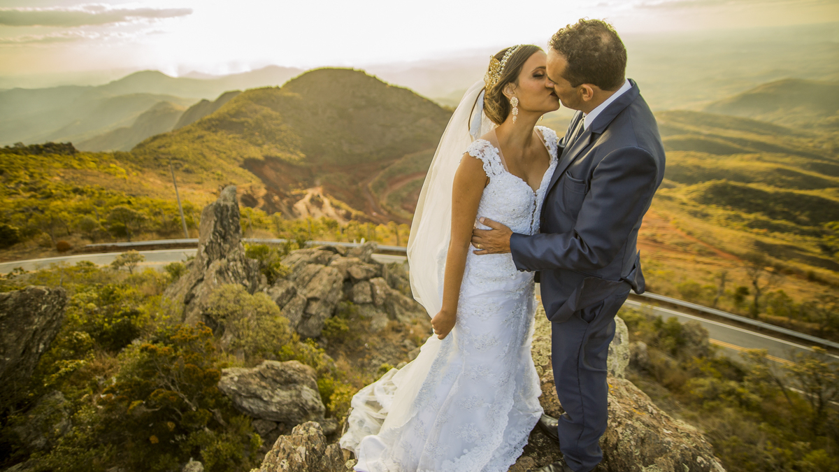 #felipesaldanha #felipesaldanhafotografia #ensaionoivos #fotografobh #fotografobelohorizonte #fotografomg #ensaiotiradentes #fotografobh #ensaiocasal #savethedate #fotografocasamentos #fotolinda #amor