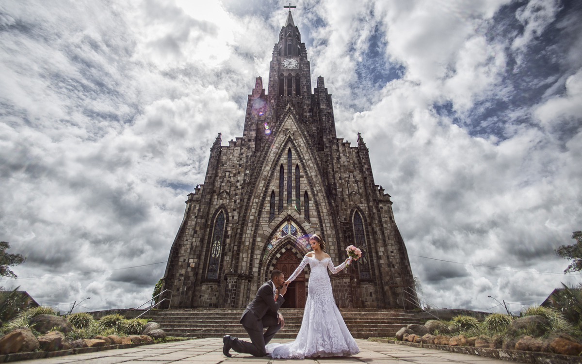 #felipesaldanha #felipesaldanhafotografia #ensaionoivos #fotosgramado #fotografobelohorizonte #fotografomg #gramadors #fotografobh #ensaiocasal #savethedate #fotografocasamentos #fotolinda #amor