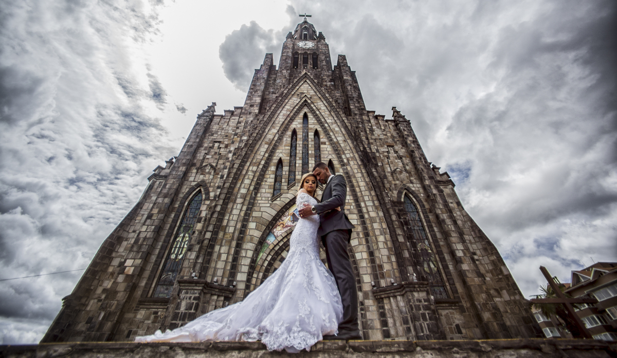 #felipesaldanha #felipesaldanhafotografia #ensaionoivos #fotosgramado #fotografobelohorizonte #fotografomg #gramadors #fotografobh #ensaiocasal #savethedate #fotografocasamentos #fotolinda #amor