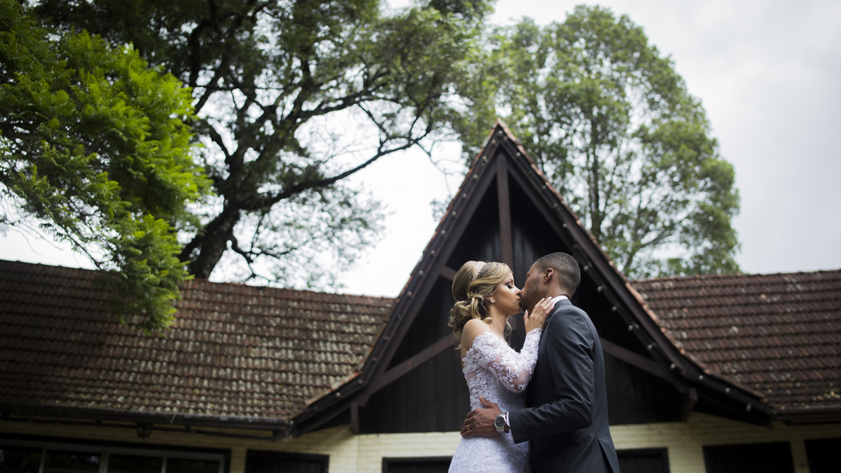 #felipesaldanha #felipesaldanhafotografia #ensaionoivos #fotosgramado #fotografobelohorizonte #fotografomg #gramadors #fotografobh #ensaiocasal #savethedate #fotografocasamentos #fotolinda #amor