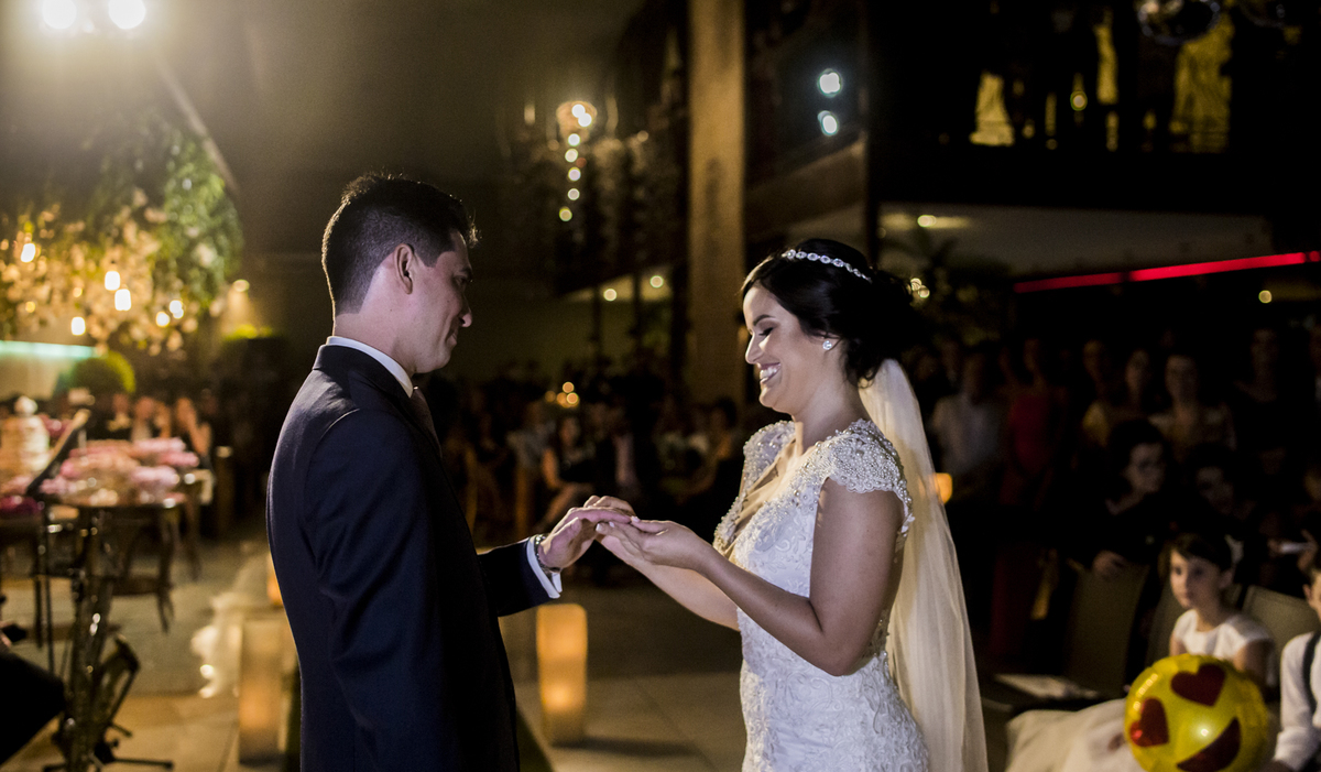 #felipesaldanha #felipesaldanhafotografia #ensaionoivos #fotografobh #fotografobelohorizonte #fotografomg #valeverde #fotografobh #ensaiocasal #savethedate #fotografocasamentos #fotolinda #amor