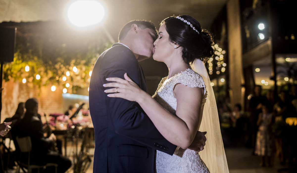 #felipesaldanha #felipesaldanhafotografia #ensaionoivos #fotografobh #fotografobelohorizonte #fotografomg #valeverde #fotografobh #ensaiocasal #savethedate #fotografocasamentos #fotolinda #amor