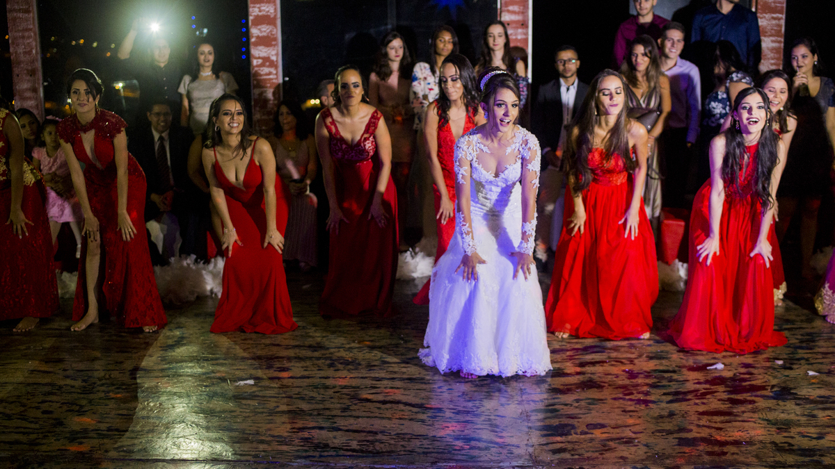 #felipesaldanha #felipesaldanhafotografia #ensaionoivos #fotografobh #fotografobelohorizonte #fotografomg #valeverde #fotografobh #ensaiocasal #savethedate #fotografocasamentos #fotolinda #amor