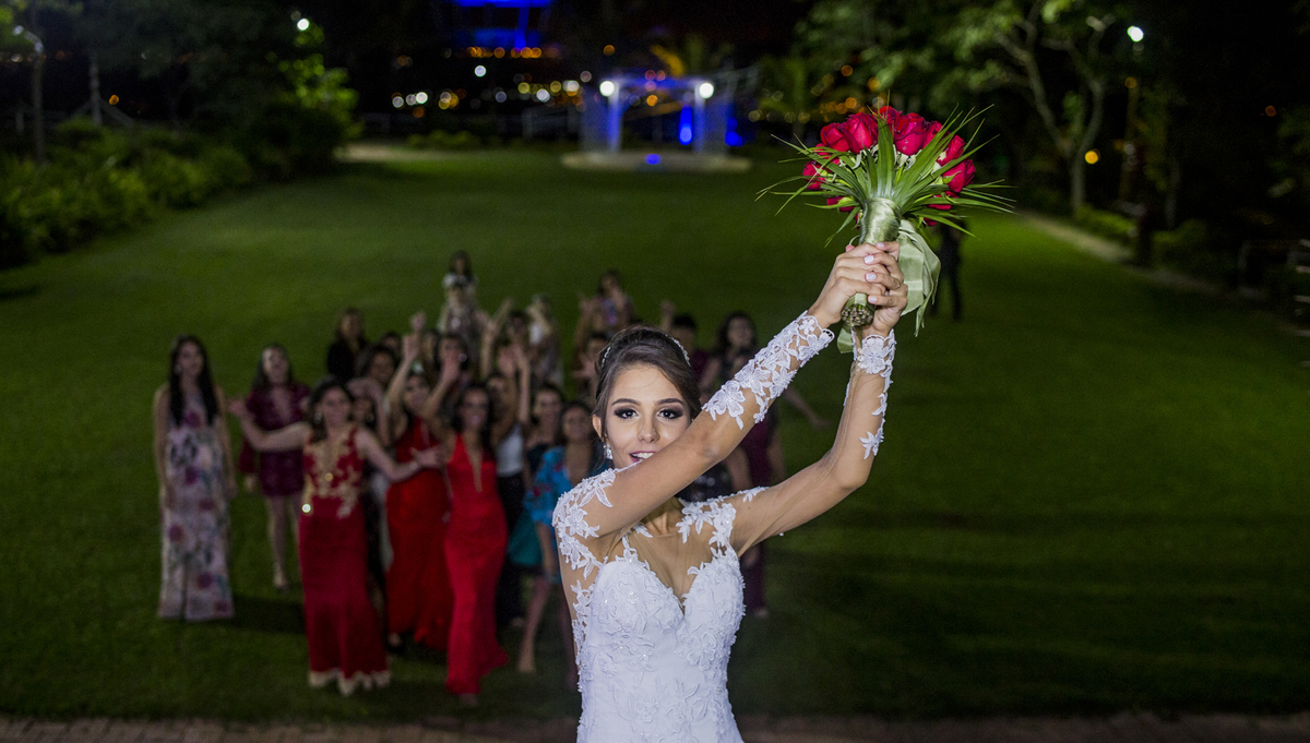 #felipesaldanha #felipesaldanhafotografia #ensaionoivos #fotografobh #fotografobelohorizonte #fotografomg #valeverde #fotografobh #ensaiocasal #savethedate #fotografocasamentos #fotolinda #amor