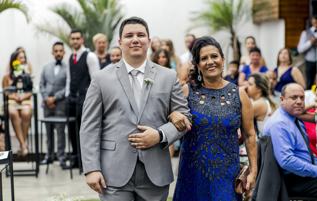 #felipesaldanha #felipesaldanhafotografia #ensaionoivos #fotografobh #fotografobelohorizonte #fotografomg #valeverde #fotografobh #ensaiocasal #savethedate #fotografocasamentos #fotolinda #amor