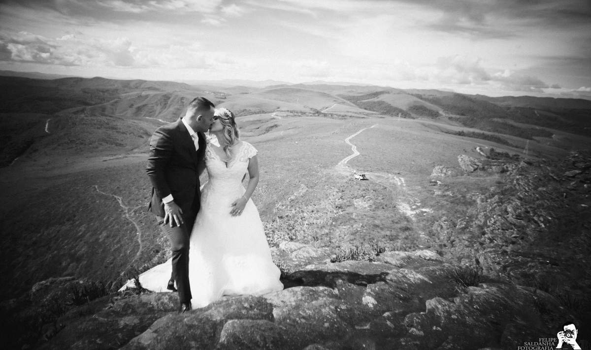 #fotografocasamentos #felipesaldanha #felipesaldanhafotografia #fotografobh #fotografobelohorizonte #fotografomg #trashthedress #ensaiocasal #savethedate #fotografocasamentos #ensaiolavrasnovas