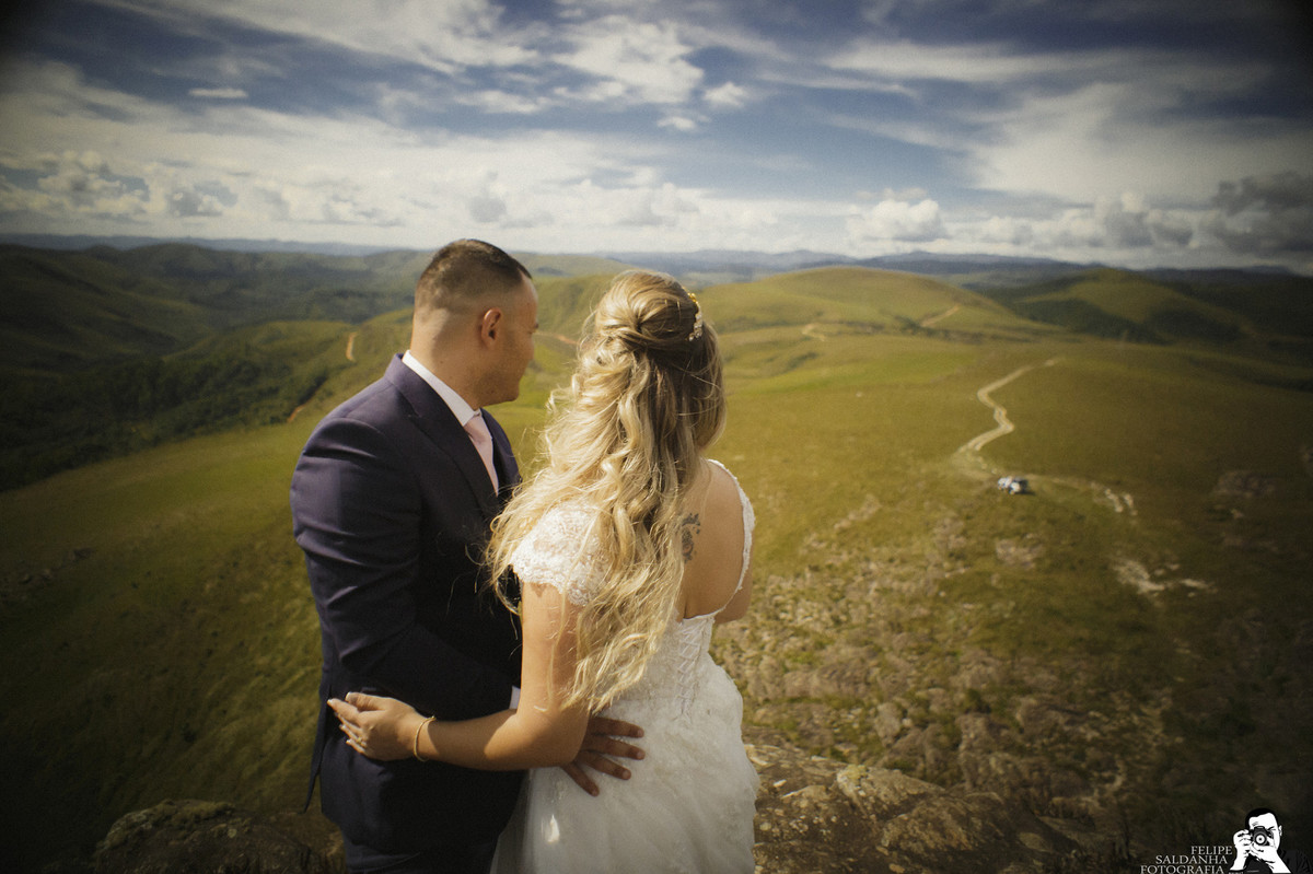 #fotografocasamentos #felipesaldanha #felipesaldanhafotografia #fotografobh #fotografobelohorizonte #fotografomg #trashthedress #ensaiocasal #savethedate #fotografocasamentos #ensaiolavrasnovas