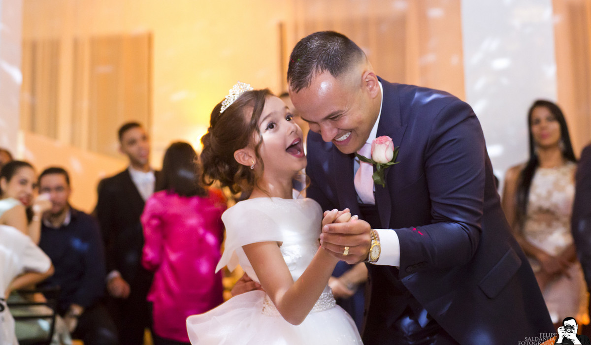 #fotografocasamentos #felipesaldanha #felipesaldanhafotografia #fotografobh #fotografobelohorizonte #fotografomg #trashthedress #ensaiocasal #savethedate #fotografocasamentos #casamentorico